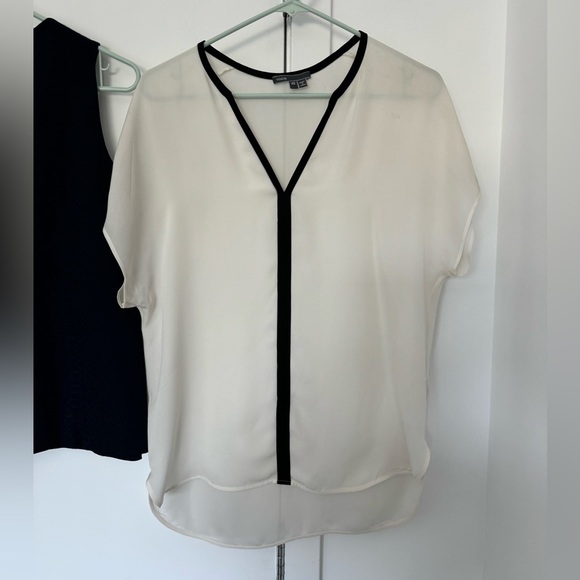 Vince XS 2 Navy and White Contrast Silk Blouses Bundle of Two - Picture 2 of 10